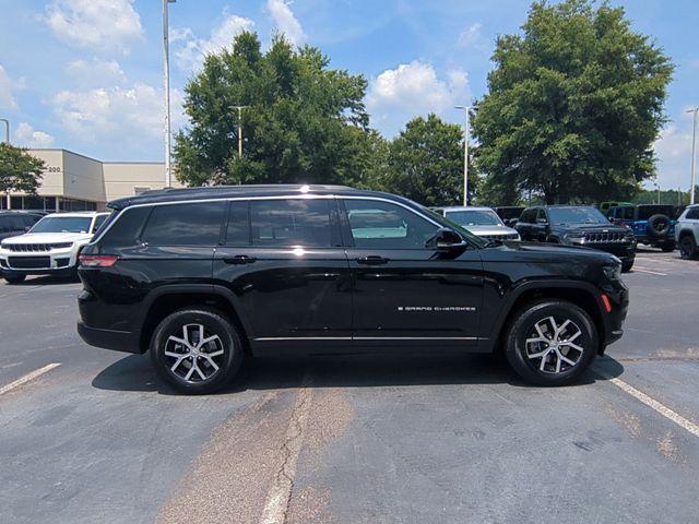 new 2025 Jeep Grand Cherokee L car, priced at $41,687