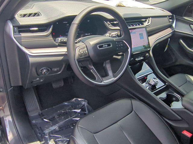 new 2025 Jeep Grand Cherokee L car, priced at $46,867