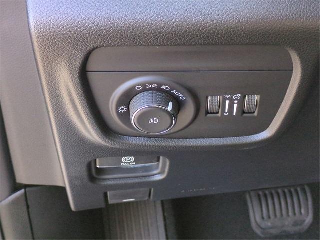 new 2025 Jeep Grand Cherokee L car, priced at $50,184