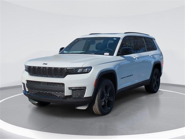 new 2025 Jeep Grand Cherokee L car, priced at $48,563