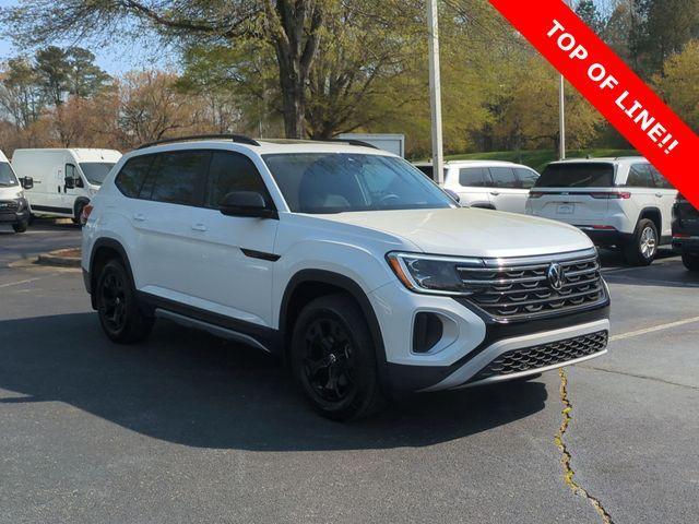 used 2024 Volkswagen Atlas car, priced at $42,222