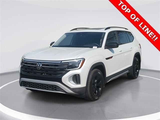used 2024 Volkswagen Atlas car, priced at $43,522