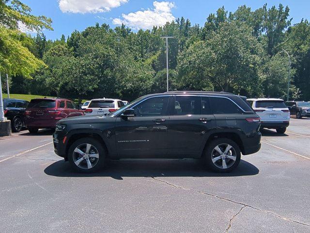 new 2025 Jeep Grand Cherokee car, priced at $48,772
