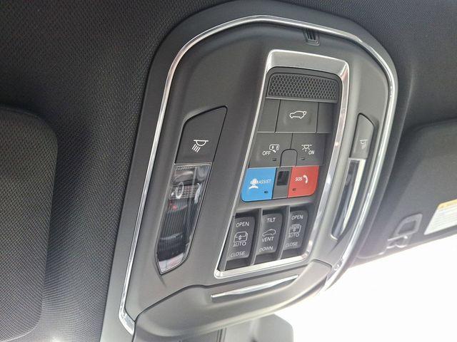 new 2025 Jeep Grand Cherokee car, priced at $50,110