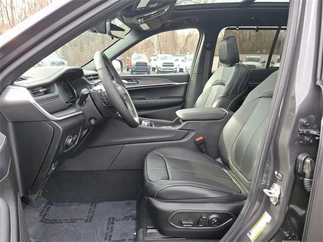 new 2025 Jeep Grand Cherokee car, priced at $51,178