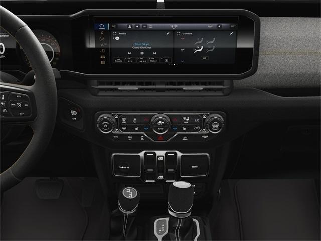 new 2024 Jeep Gladiator car, priced at $40,610
