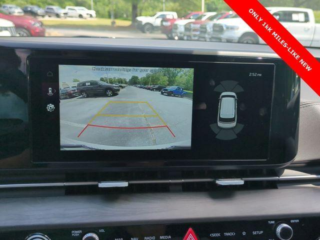 used 2024 Kia Carnival car, priced at $39,684
