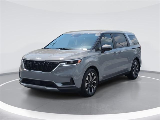 used 2024 Kia Carnival car, priced at $41,942