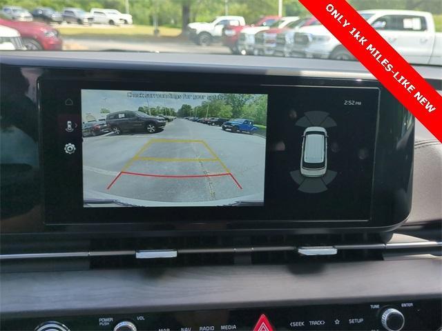 used 2024 Kia Carnival car, priced at $41,941