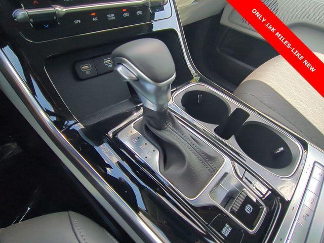 used 2024 Kia Carnival car, priced at $39,684