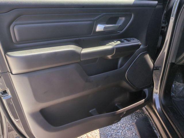 new 2025 Ram 1500 car, priced at $47,942