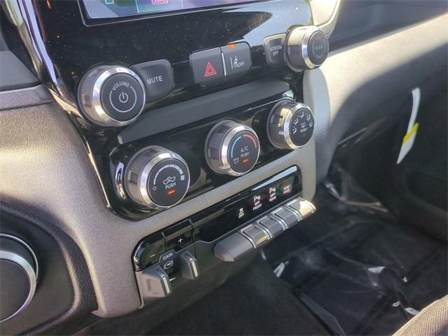 new 2025 Ram 1500 car, priced at $48,751