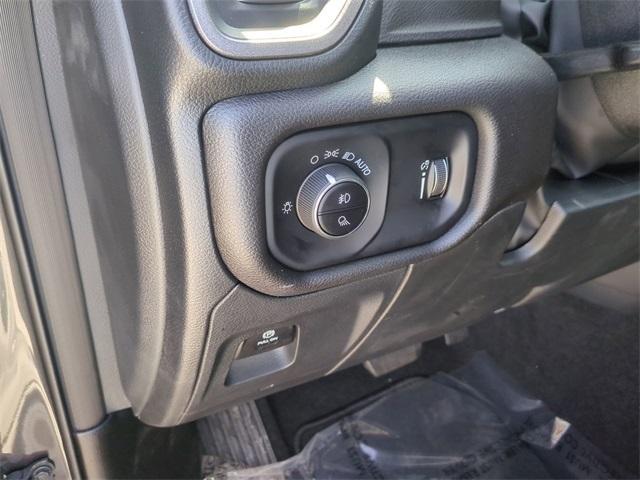new 2025 Ram 1500 car, priced at $48,751