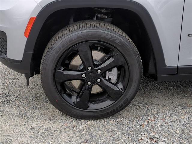 new 2025 Jeep Grand Cherokee L car, priced at $43,085
