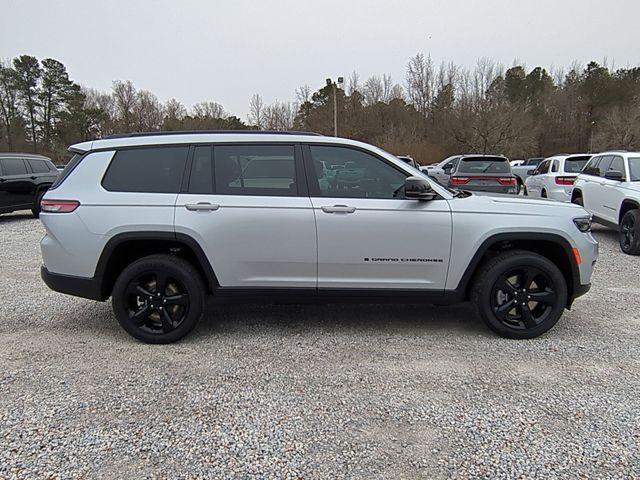 new 2025 Jeep Grand Cherokee L car, priced at $44,830