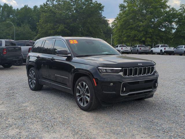 new 2025 Jeep Grand Cherokee car, priced at $59,210