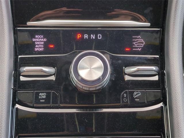 new 2025 Jeep Grand Cherokee car, priced at $60,351