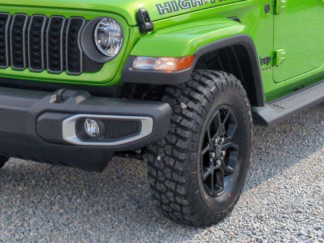 new 2025 Jeep Gladiator car, priced at $44,953