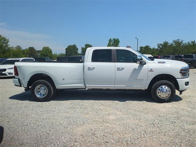 new 2025 Ram 3500 car, priced at $86,615