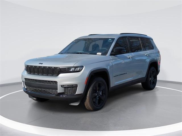new 2025 Jeep Grand Cherokee L car, priced at $45,666