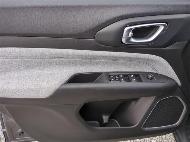 new 2024 Jeep Compass car, priced at $24,995