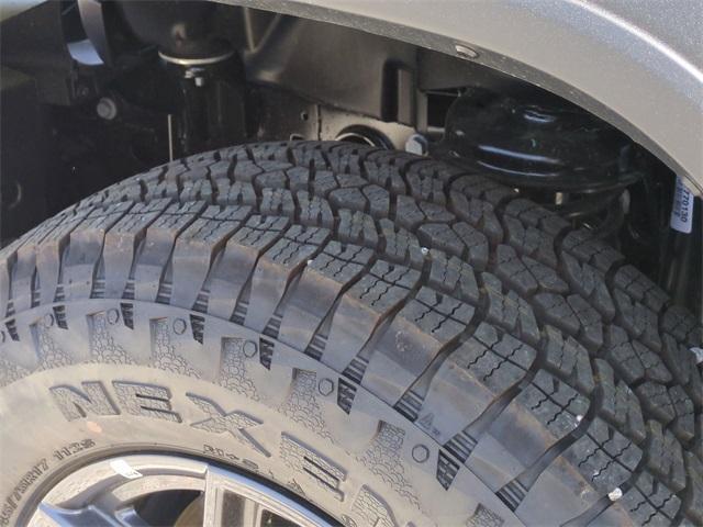 new 2025 Jeep Wrangler car, priced at $45,233