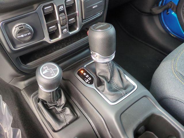 new 2025 Jeep Gladiator car, priced at $42,161