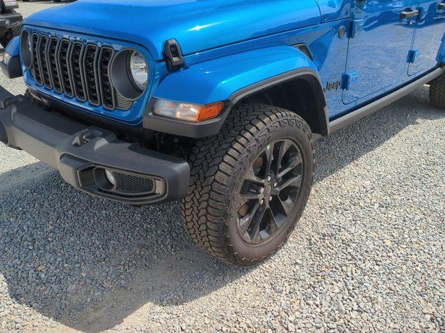 new 2025 Jeep Gladiator car, priced at $42,161
