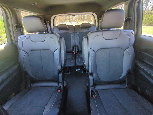 new 2025 Jeep Grand Cherokee L car, priced at $43,325