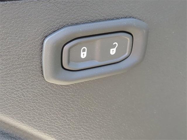 new 2025 Jeep Wrangler car, priced at $32,035