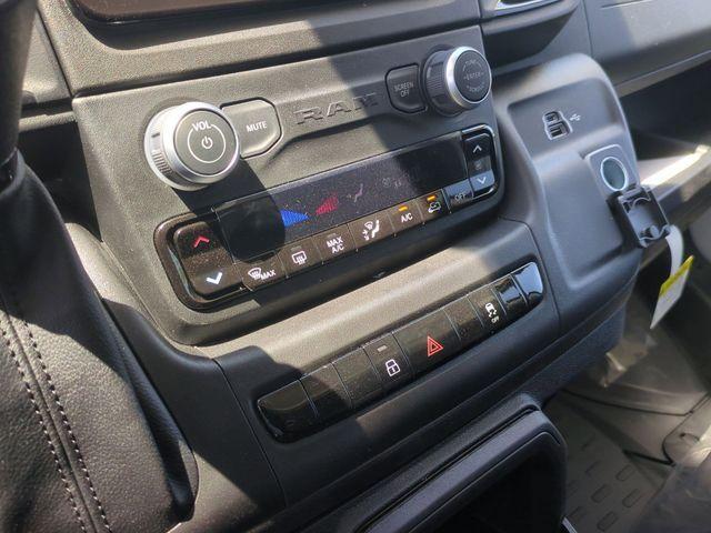 new 2025 Ram ProMaster 2500 car, priced at $49,420
