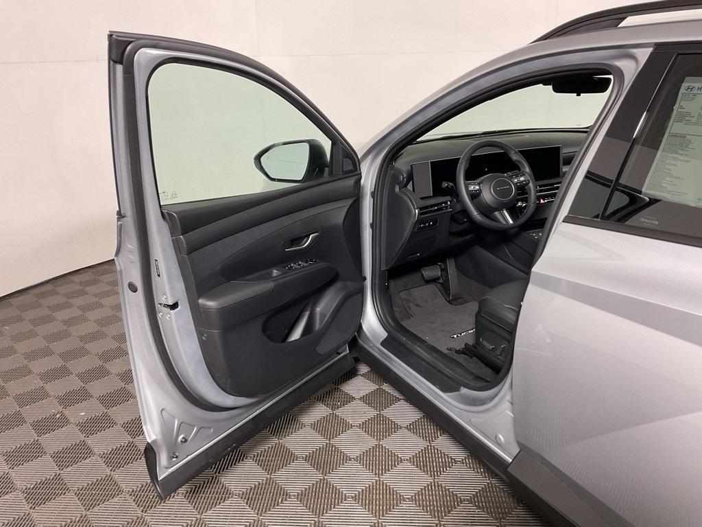 new 2026 Hyundai Tucson car, priced at $35,750