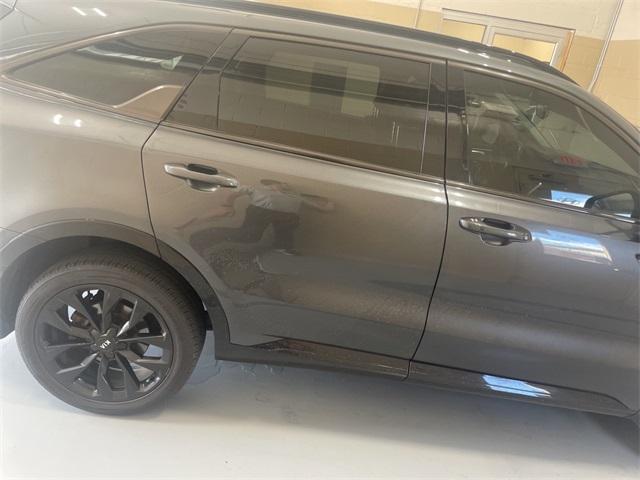 used 2021 Kia Sorento car, priced at $26,000
