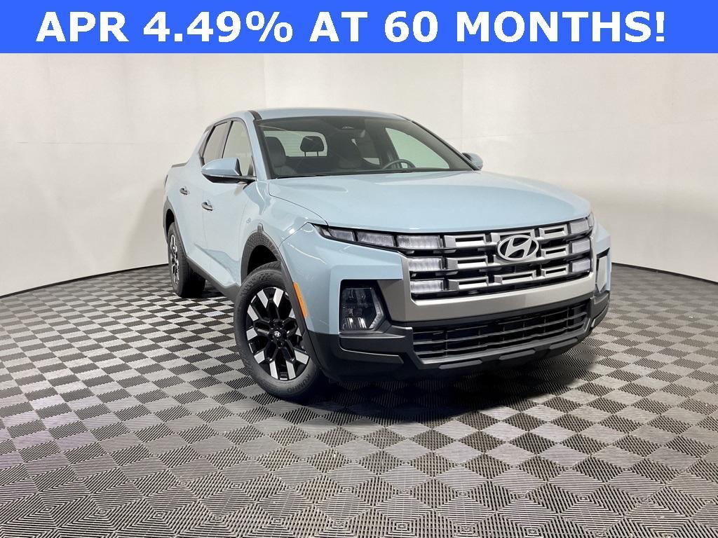 new 2025 Hyundai SANTA CRUZ car, priced at $30,000
