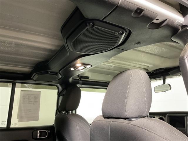 used 2021 Jeep Gladiator car, priced at $28,000