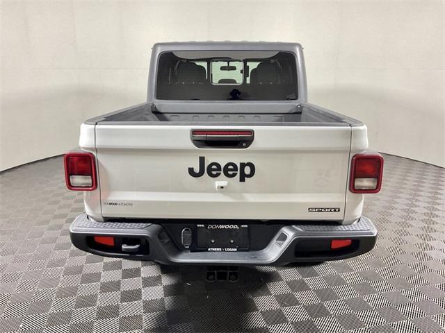 used 2021 Jeep Gladiator car, priced at $28,000