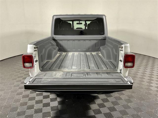 used 2021 Jeep Gladiator car, priced at $28,000