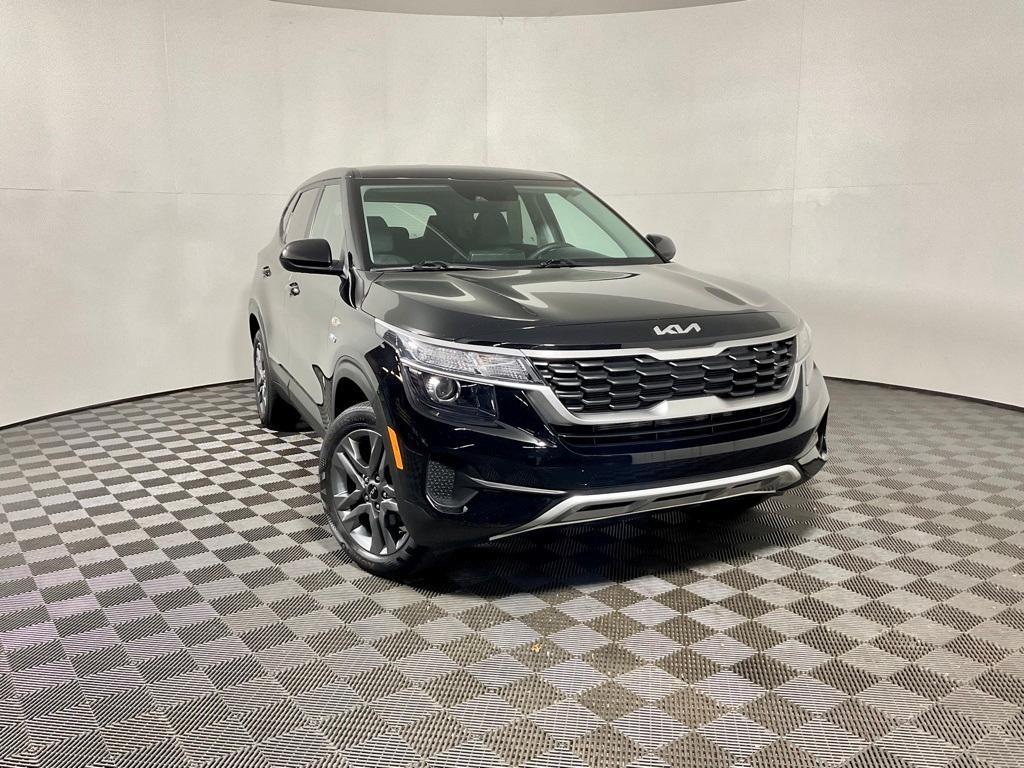 used 2022 Kia Seltos car, priced at $20,000