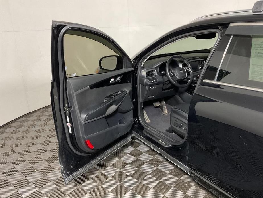 used 2019 Kia Sorento car, priced at $22,980