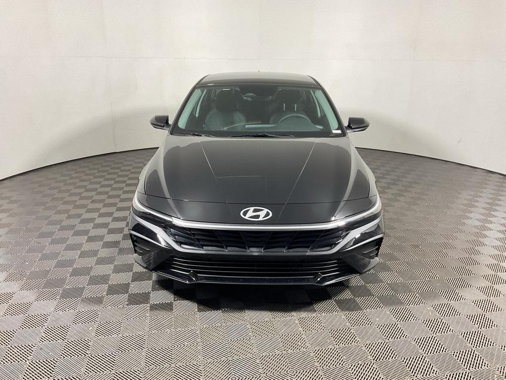new 2025 Hyundai Elantra car, priced at $23,285