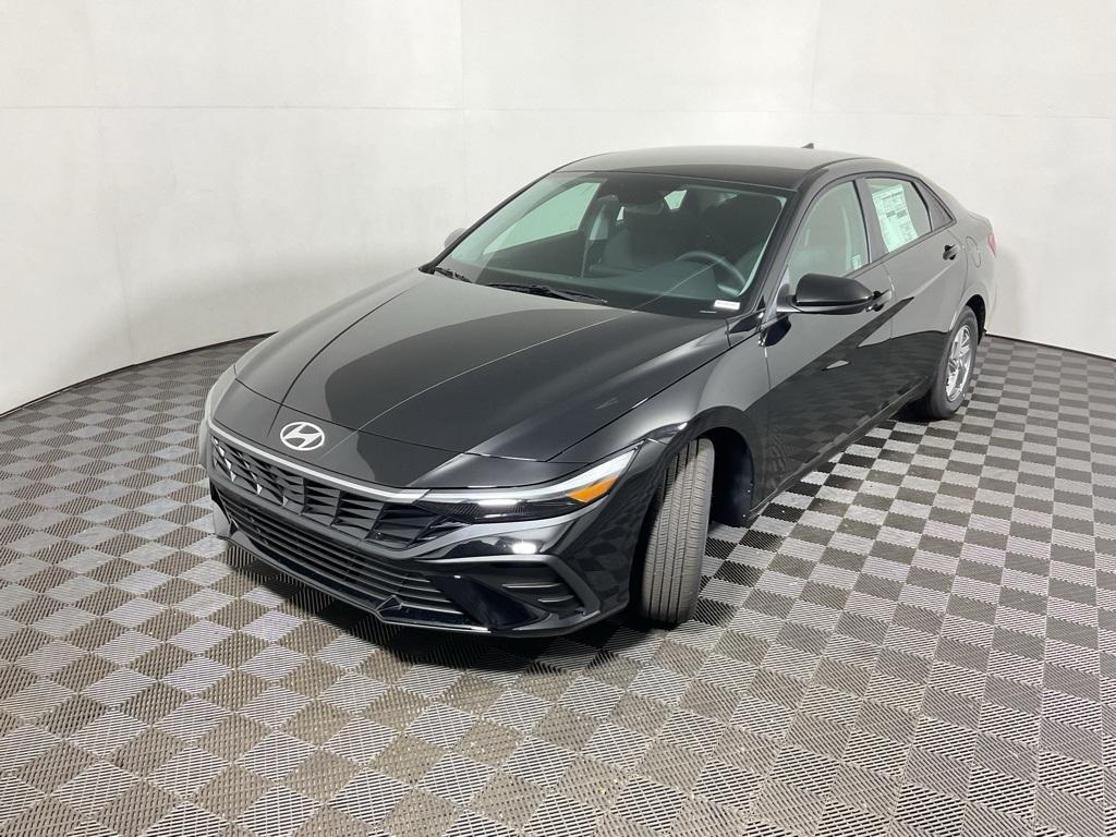 new 2025 Hyundai Elantra car, priced at $23,285