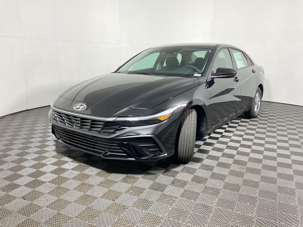 new 2025 Hyundai Elantra car, priced at $23,285