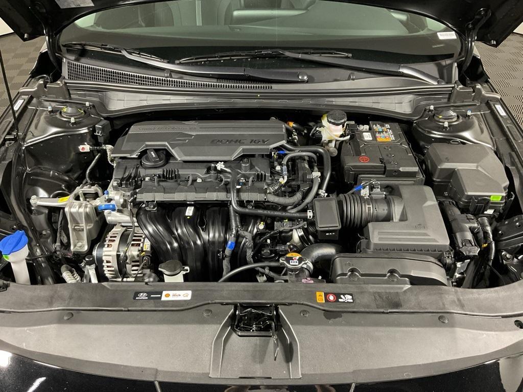 new 2025 Hyundai Elantra car, priced at $23,285