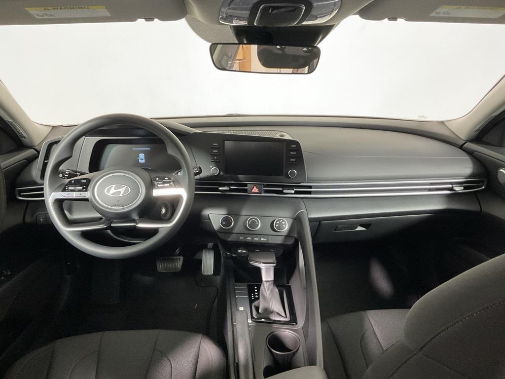 new 2025 Hyundai Elantra car, priced at $23,285