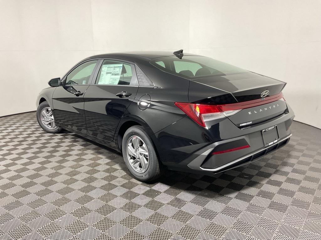 new 2025 Hyundai Elantra car, priced at $23,285