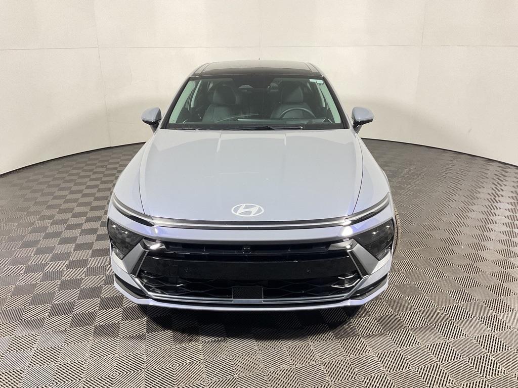 new 2025 Hyundai Sonata Hybrid car, priced at $39,120