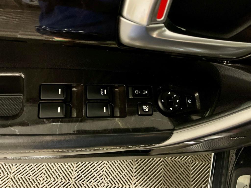 used 2014 Kia Sorento car, priced at $7,500