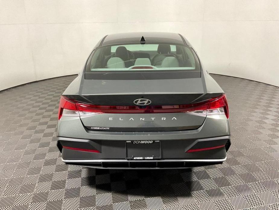 new 2024 Hyundai Elantra car, priced at $22,991