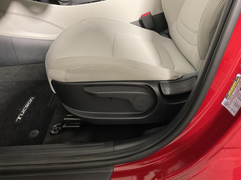new 2025 Hyundai Tucson car, priced at $30,350