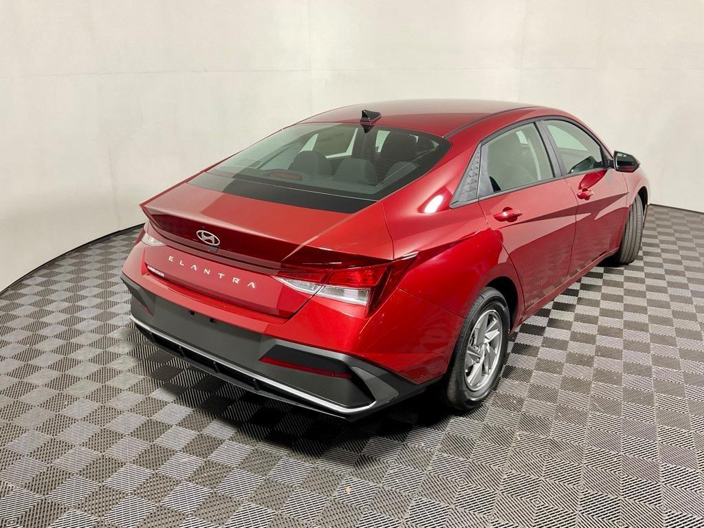 new 2025 Hyundai Elantra car, priced at $23,000